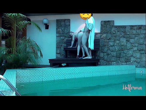 ❤️ Bos menjemput pembantu rumah ke kolam, tetapi tidak dapat menahan panas ❤ Lucah vk pada ms.my-hentai-gallery.ru ❤